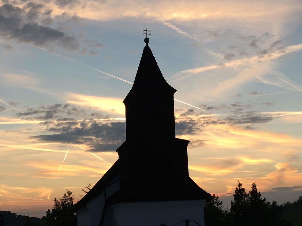 Kemences Porta Hotel Hollókő Buitenkant foto